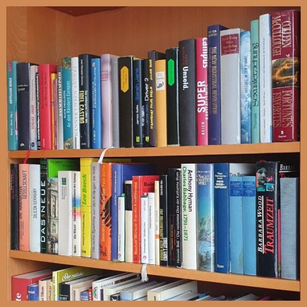 K Kisten Hardcover Seitenansicht Rand braun